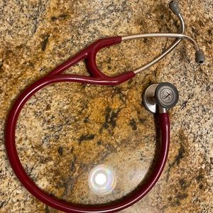 Marrón cardiology stethoscope Littmann cardiology III